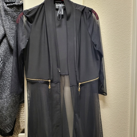 Cardigan - Picture 1 of 3